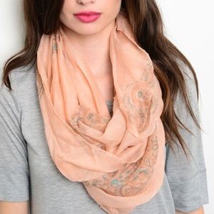 NW HANGER INFINITY SCARF